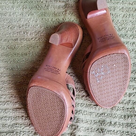 GUESS Heather Boho Leather Stiletto Heels 7M - Picture 4 of 5